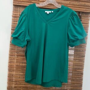 Chico’s green  V-Neck Blouse with Puff Sleeves sz large 2 Chicos.
